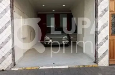 Prédio para alugar na Rua Alfredo Pujol, 1610, Santana, São Paulo