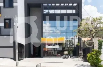 Prédio comercial com 400 metros para locação na água fria