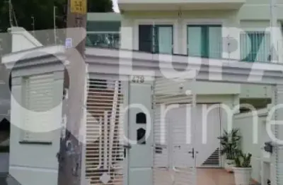 Casa com 3 quartos à venda na Rua Mata Redonda, 479, Vila Nivi, São Paulo