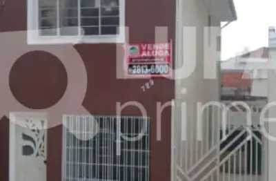 Sobrado á venda água fria- 3 dormitórios-  2 salas,  2 banheiros,  2 vagas-210m²