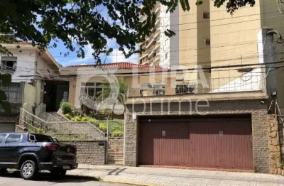 Conjunto comercial com 442 metros á venda na água fria