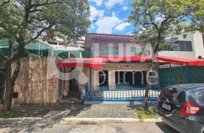Sobrado comercial com 320 metros para locação na água branca