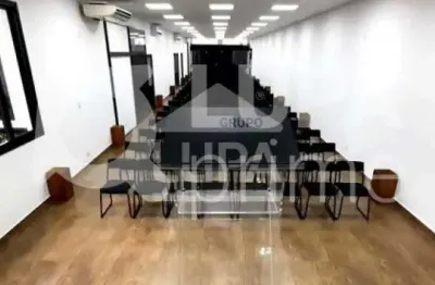 Barracão / Galpão / Depósito à venda na Avenida Ede, 572, Vila Ede, São Paulo
