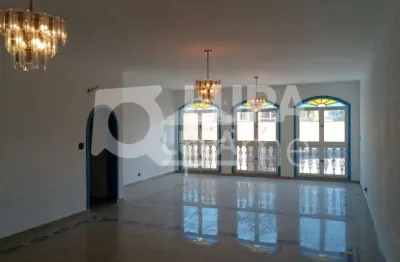 Casa com 5 quartos e 8 vagas de garagem à venda no jardim são paulo