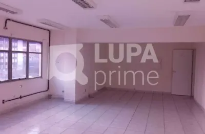 Sala comercial com 3 salas para alugar na Rua Doutor Olavo Egídio, 140, Santana, São Paulo