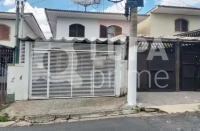 Casa com 3 quartos à venda na Rua José Francisco Parra, 63, Vila Romero, São Paulo