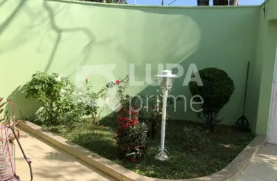 Casa térrea com 2 dormitórios sendo suítes no tremembé