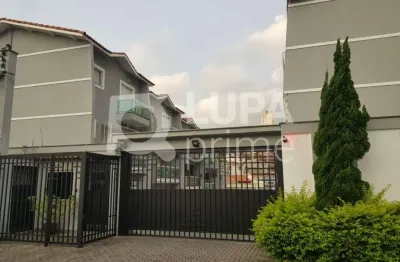 Sobrado com 3 dormitórios sendo 1 suíte á venda no parque mandaqui