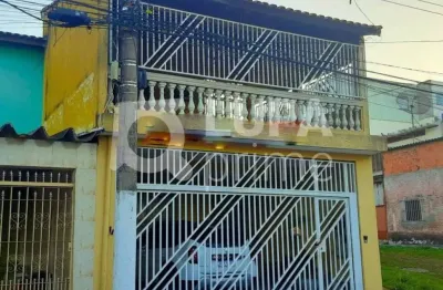 Sobrado com 3 dormitórios á venda no parque casa de pedra