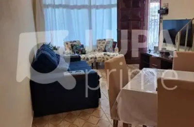 Sobrado com 2 dormitórios á venda na vila dom pedro ii