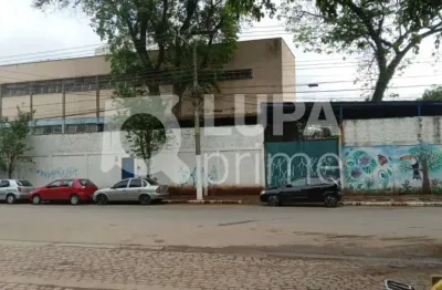 Prédio comercial com 1.423 metros para locação no  parque novo mundo