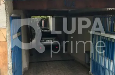 Casa térrea com 3 dormitórios sendo 1 suíte à venda em santana