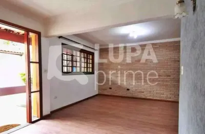 Casa térrea com 3 dormitórios à venda na santa teresinha