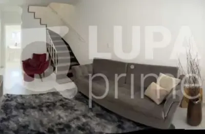 Casa com 2 quartos à venda na Rua Caçador, 156, Vila Paiva, São Paulo