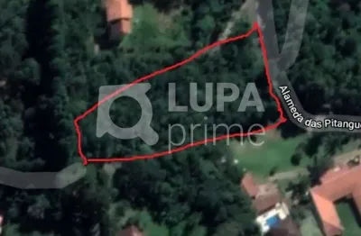 Terreno em condomínio fechado para venda em mairiporã!