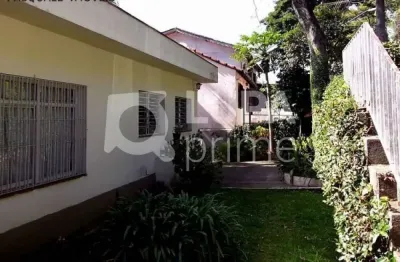 Terreno com uma casa para venda  no horto florestal