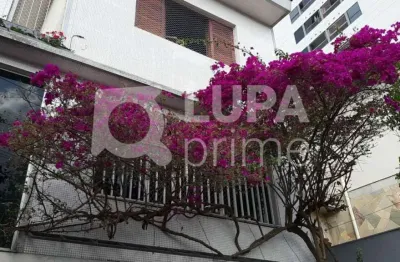 Casa com 4 quartos à venda na Rua Zulmira, 75, Vila Paiva, São Paulo