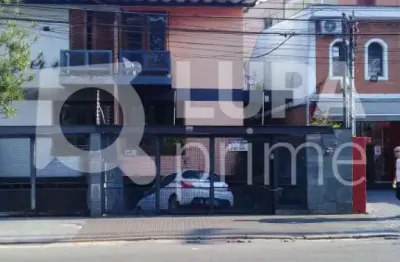 Prédio com 6 salas para alugar na Avenida Águas de São Pedro, 78, Vila Paulicéia, São Paulo