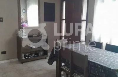 Sobrado com 3 dormitórios a venda na parada inglesa