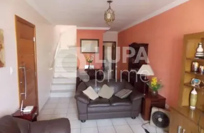 Casa com 3 quartos e 3 vagas de garagem à venda na vila nova mazzei