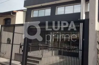 Salão comercial água fria - 2 (dois) banheiros, 10 (dez) vagas, 210,00m²