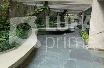 Apartamento com 3 dormitórios sendo 1 suíte á venda no jardim paulista