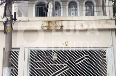 Sobrado com 3 dormitórios à venda na parada inglesa!