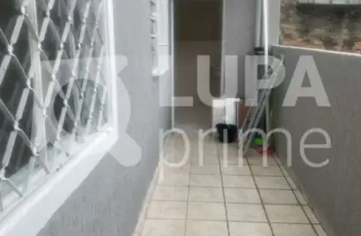 Casa térrea com 2 dormitórios à venda na praia grande