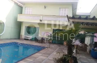 Sobrado com 4 quartos e 3 vagas para venda na vila maria