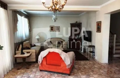 Prédio com 5 salas para alugar na Rua Baronesa de Porto Carreiro, 247, Bom Retiro, São Paulo