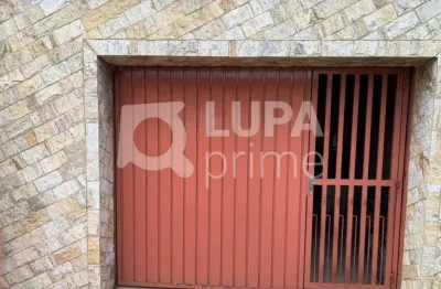 Sobrado à venda com 3 dormitórios na vila albertina!