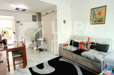 Sobrado com 2 dormitórios sendo 2 suítes á venda no chora menino