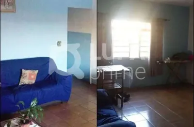 Casa com 3 quartos e 1 vaga de garagem à venda no parque edu chaves