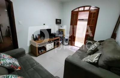 Sobrado com 3 quartos e terraço a venda na vila medeiros
