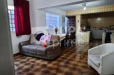 Casa térrea com edicula a venda na vila medeiros, fácil acesso para o metrô