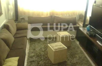 Sobrado com 3 quartos sendo 2 suites e 6 vagas de garagem a venda no tucuruvi