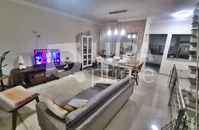 Sobrado com 3 quartos sendo 1 suíte e 3 vagas para venda, água fria, são paulo