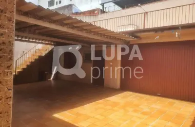 Casa térrea com 2 quartos e 18 vagas para venda, jardim guança, são paulo