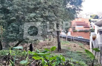 Terreno residencial com 1.925m² à venda no horto floretal