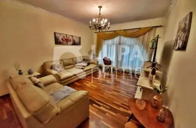 Casa com 4 quartos e 6 vagas de garagem à venda na vila maria alta