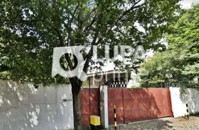 Galpão comercial com 4.954m² para locação no parque novo mundo
