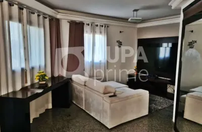 Apartamento com 3 quartos e 2 vagas de garagem à venda na água fria