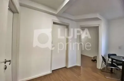 Apartamento com 2 quartos e 1 vaga de garagem à venda na vila maria baixa
