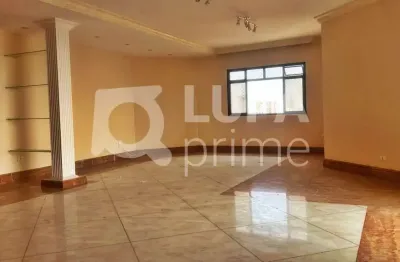 Apartamento com 4 quartos e 4 vagas de garagem à venda na água fria