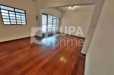 Casa com 2 quartos e 1 vaga de garagem à venda na vila isolina mazzei