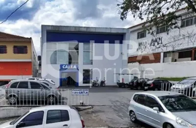 Galpão comercial com 581m² para locação no jardim brasil