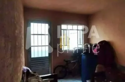 Casa com 3 quartos e 2 vagas de garagem à venda na vila maria