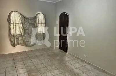 Casa com 2 quartos e 2 vagas de garagem à venda na vila sabrina