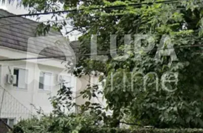 Terreno de 21.400 metros de área construída no horto florestal!