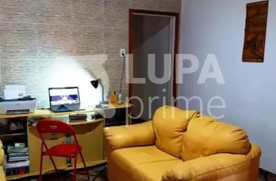 Casa com 3 quartos à venda na Rua Arlindo Lúcio da Silva, 68, Lauzane Paulista, São Paulo